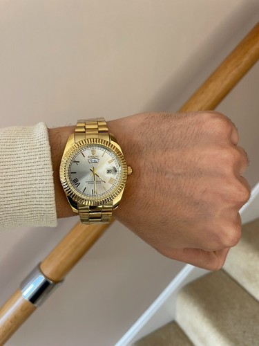 Men gold day date quartz - day,